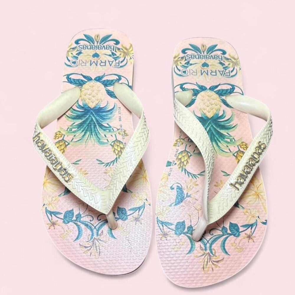 Havaianas x FARM Rio flip flops size 7/8 Coastal tropical vacation brazilian
